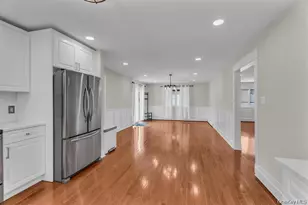 2810 Chestnut Ave, Ronkonkoma, NY 11779 - Photo 7