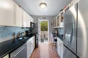 51 Cross St, Bronxville, NY 10708 - Photo 5