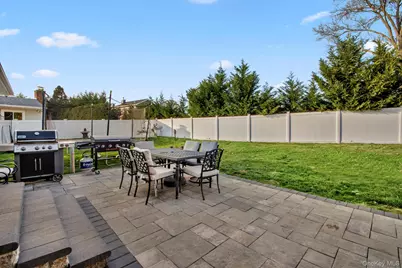 78 Redwood Lane, Massapequa Park, NY 11762 - Photo 23