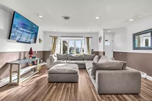 78 Redwood Ln, Massapequa Park, NY 11762 - Photo 3