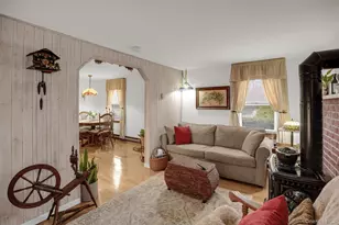 103 Wauwepex Trail, Ridge, NY 11961 - Photo 5