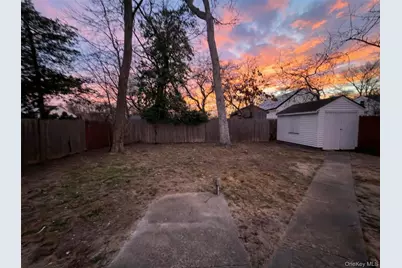 77 Spar Drive, Mastic Beach, NY 11951 - Photo 5