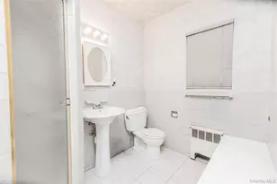 617 W 227th St, Bronx, NY 10463 - Photo 17