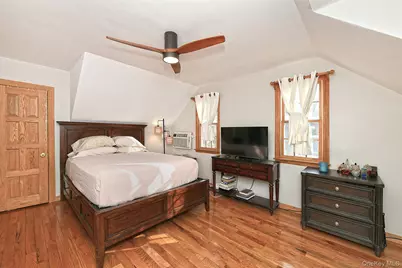 60 Connecticut Avenue, Freeport, NY 11520 - Photo 23