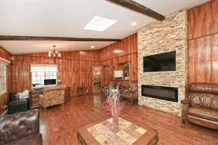 60 Connecticut Ave, Freeport, NY 11520 - Photo 19