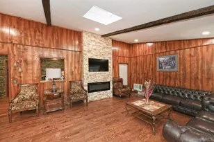 60 Connecticut Ave, Freeport, NY 11520 - Photo 21