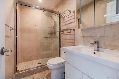 16823 Powells Cove Boulevard #12, Whitestone, NY 11357 - Photo 15