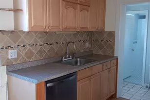 89 Hillcrest Ave, Port Chester, NY 10573 - Photo 9