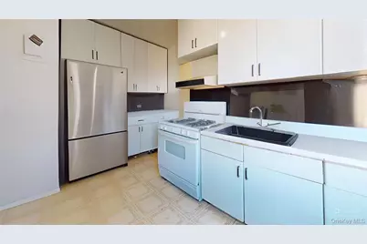 67-30 Clyde Street #7K, Forest Hills, NY 11375 - Photo 5