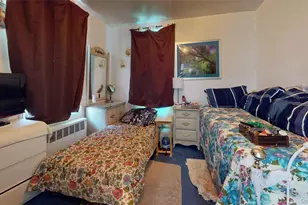 67-30 Clyde St, Forest Hills, NY 11375 - Photo 15