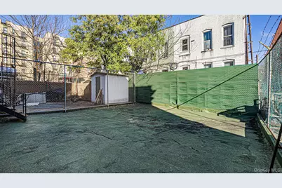 1270 Rosedale Avenue, Bronx, NY 10472 - Photo 3