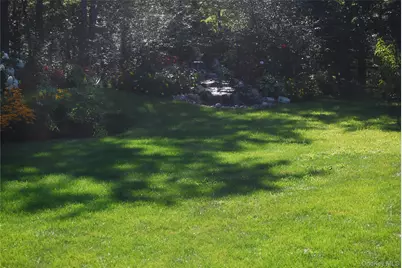 17 Downer Place, Sag Harbor, NY 11963 - Photo 17