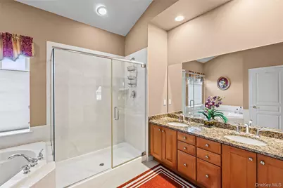 4 Avolet Court, Mount Sinai, NY 11766 - Photo 19