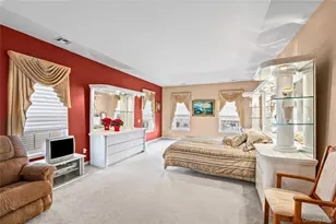 4 Avolet Ct, Mount Sinai, NY 11766 - Photo 17