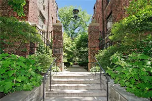 20 N Broadway, White Plains, NY 10601 - Photo 11