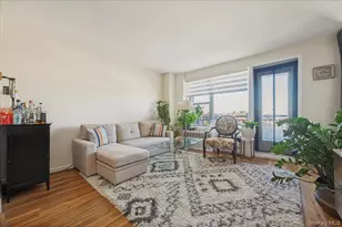 855 E Broadway, Long Beach, NY 11561 - Photo 3