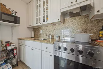 855 E Broadway #4G, Long Beach, NY 11561 - Photo 9
