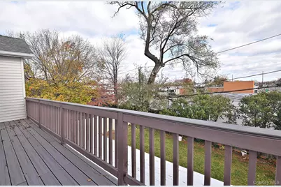 2 Aster Drive, New Hyde Park, NY 11040 - Photo 25