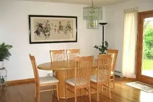 2 Aster Dr, New Hyde Park, NY 11040 - Photo 9
