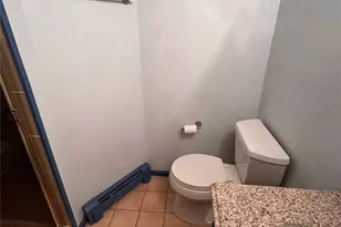 210 Schoenfeld Blvd, Patchogue, NY 11772 - Photo 19