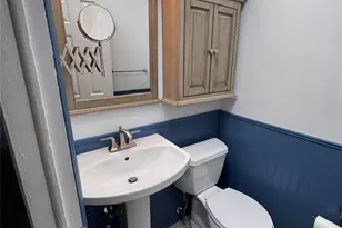 210 Schoenfeld Blvd, Patchogue, NY 11772 - Photo 15