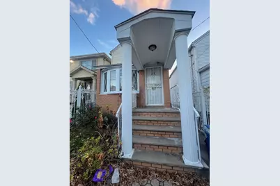 146-04 130th Avenue, Jamaica, NY 11436 - Photo 7