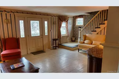 64 Ketewamoke Avenue, Babylon, NY 11702 - Photo 9