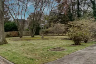 64 Ketewamoke Ave, Babylon, NY 11702 - Photo 5