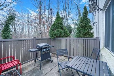 268 Brettonwoods Drive, Coram, NY 11727 - Photo 3