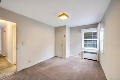 203 Green Valley Road, East Meadow, NY 11554 - Photo 13