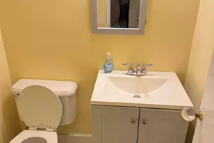 682 Tuckahoe Rd, Yonkers, NY 10710 - Photo 9