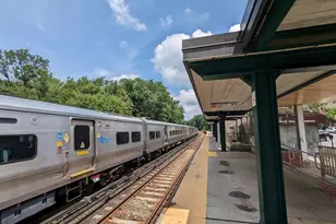 682 Tuckahoe Rd, Yonkers, NY 10710 - Photo 17