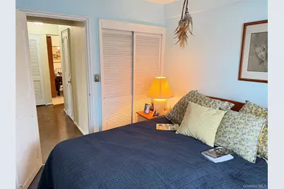 682 Tuckahoe Road #3D, Yonkers, NY 10710 - Photo 11