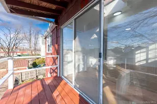 22 Chestnut Pl, Mount Vernon, NY 10553 - Photo 5