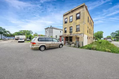 7602 Blake Avenue, Howard Beach, NY 11414 - Photo 3