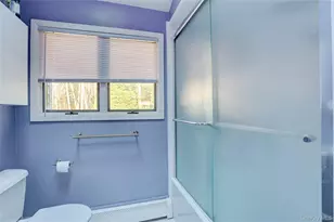 160 Pascack Rd, Chestnut Ridge, NY 10965 - Photo 13