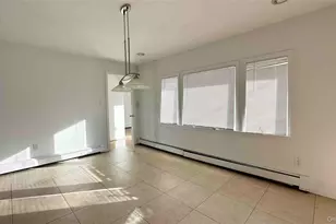 34 Marksman Ln, Levittown, NY 11756 - Photo 3