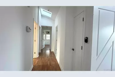 34 Marksman Lane, Levittown, NY 11756 - Photo 9