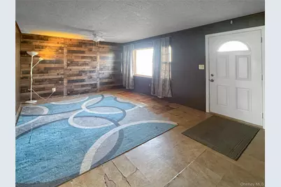 32 Flintlock Drive, Shirley, NY 11967 - Photo 3