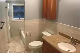 [Address not provided], Bayport, NY 11705 - Photo 9