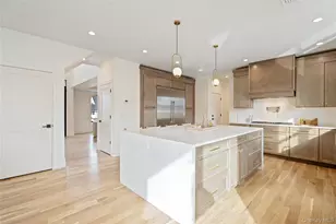 81 Bayview Ave, Massapequa, NY 11758 - Photo 15