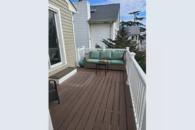 359 E Pine Street, Long Beach, NY 11561 - Photo 3