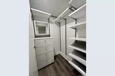 100 Glen Street #N2321, Glen Cove, NY 11542 - Photo 9