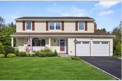 11 Marlboro Lane, East Islip, NY 11730 - Photo 1