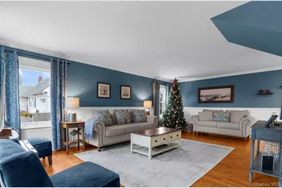 117 Union Avenue, Islip, NY 11751 - Photo 5