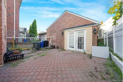 1526 Kennellworth Place, Bronx, NY 10465 - Photo 23