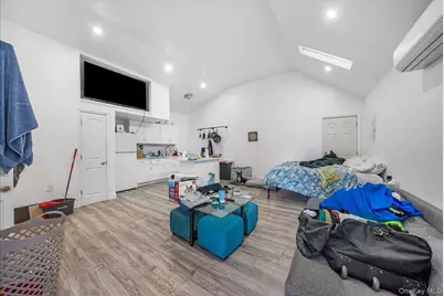 1526 Kennellworth Place, Bronx, NY 10465 - Photo 21