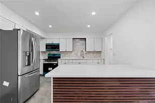 10 S 30th St, Wyandanch, NY 11798 - Photo 19