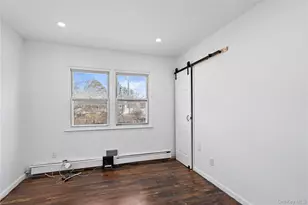 10 S 30th St, Wyandanch, NY 11798 - Photo 25