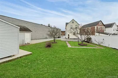 247-23 91st Avenue, Bellerose, NY 11426 - Photo 31